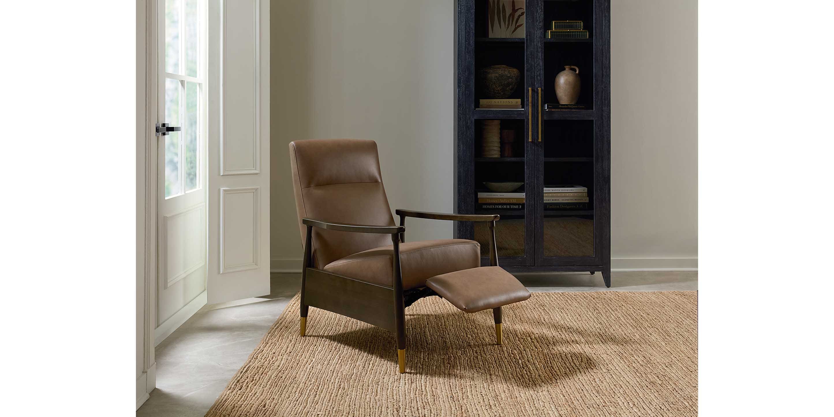 Maris Leather Manual Recliner - Thumbnail 5