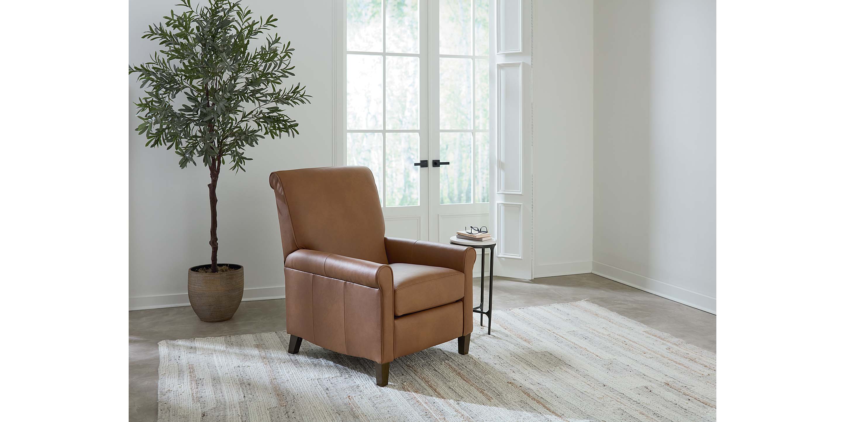 Nelson Sock Arm Lay Flat Manual Recliner