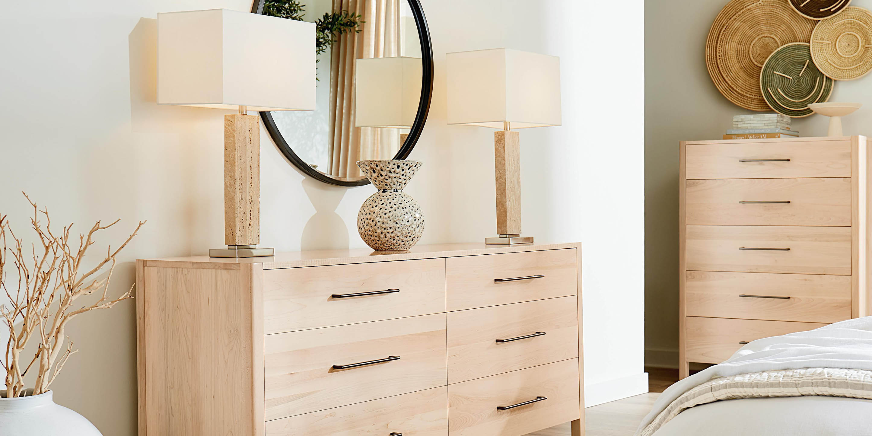 Alexandria Table Lamp - Thumbnail 4