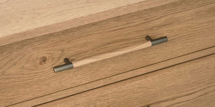 Six Drawer Dresser Cinnamon image number 3