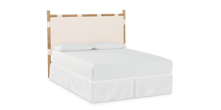 Queen Uph Headboard Cinnamon image number 0