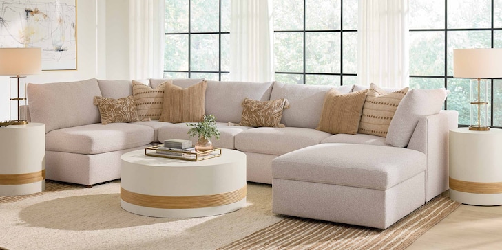 U-Shaped Sectional image number 1