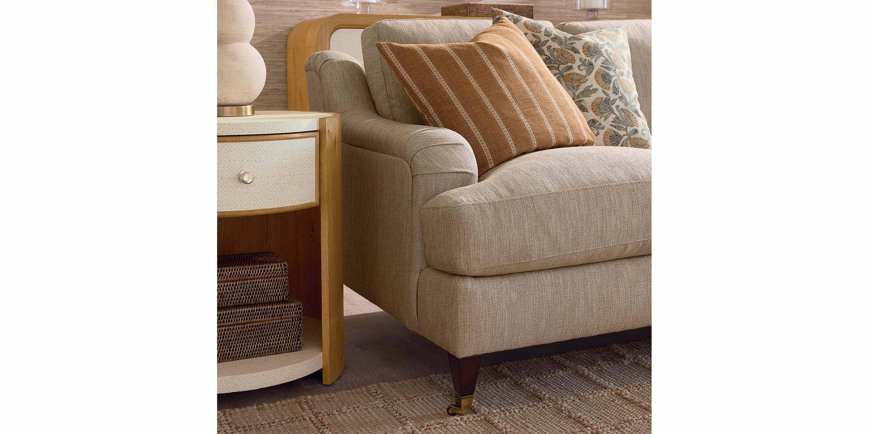 Stockten English Arm L-Shape Sectional - Thumbnail 5