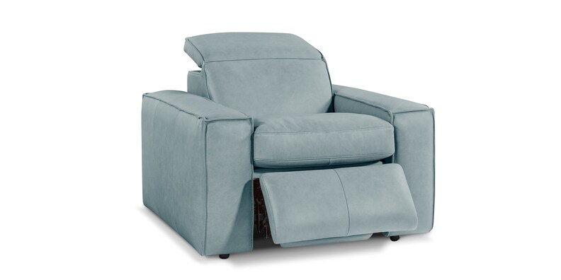 Wallsaver Recliner w/ Power image number 7