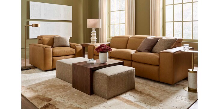 Sofa w/ Powerr image number 1