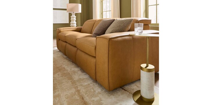 Sofa w/ Powerr image number 4