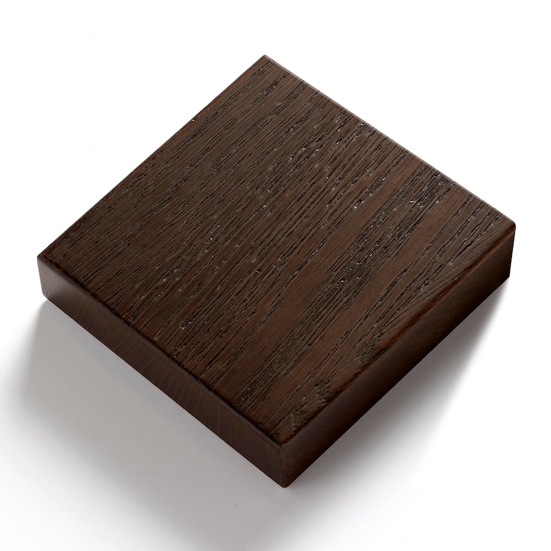 Briar Oak Finish Sample image number 0