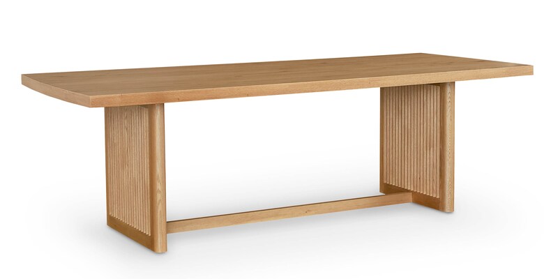 Rectangle Dining Tables | Stylish Wood Dining Tables | Bassett Furniture