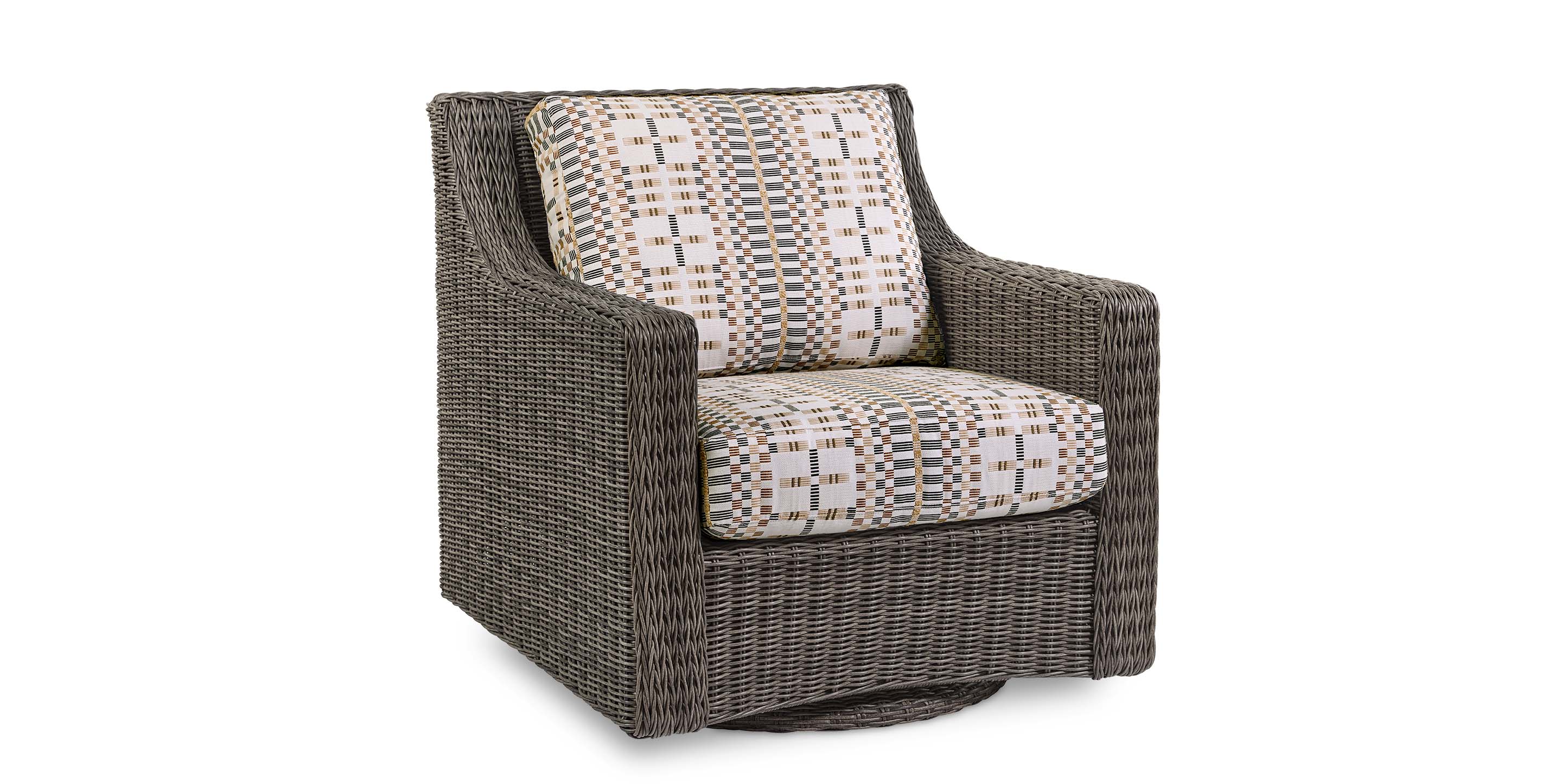 Oasis Outdoor Wicker Swivel Chair | Bassett Furniture
