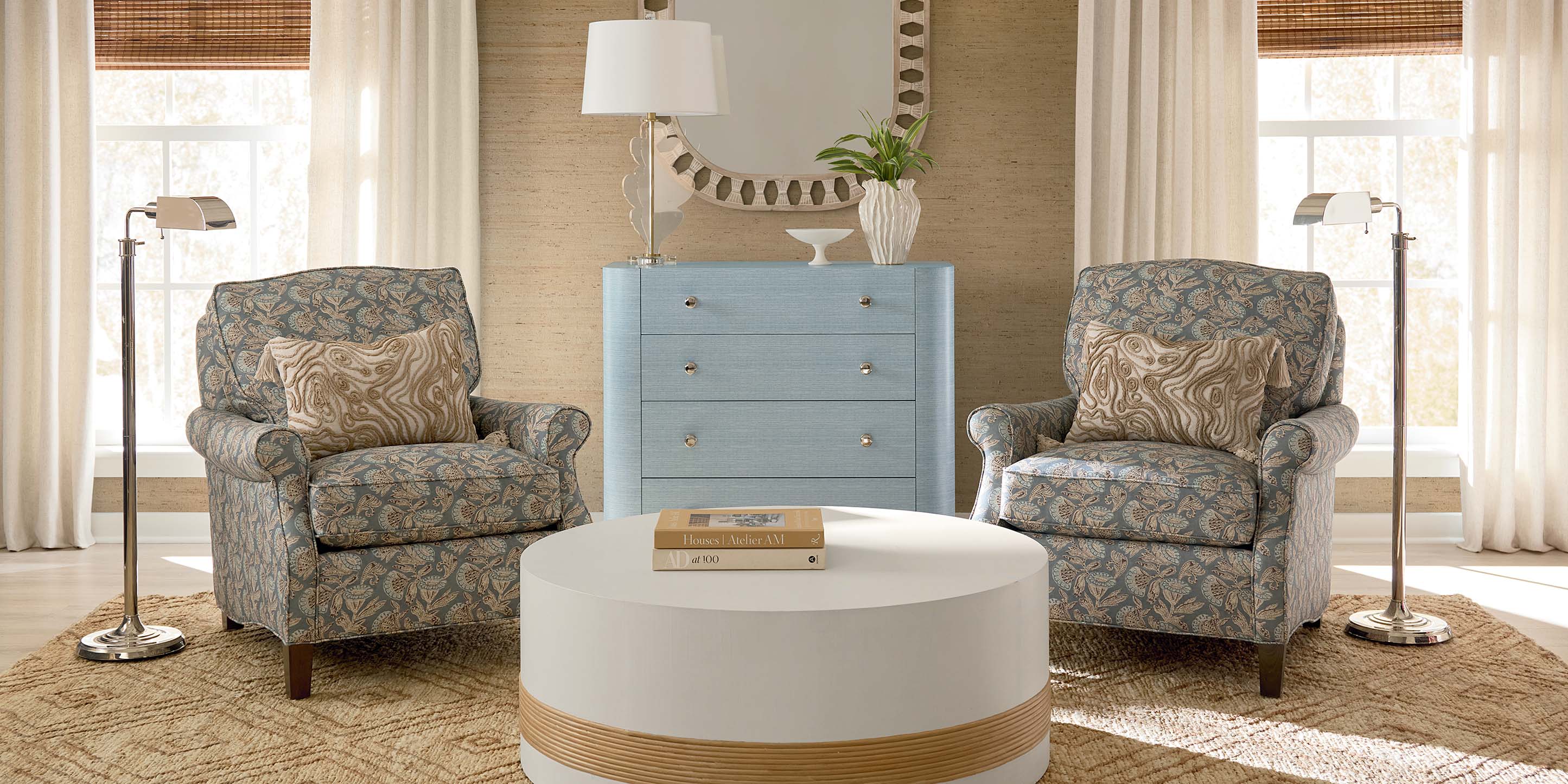 Bassett Furniture Newbury Cocktail Table - Thumbnail 4