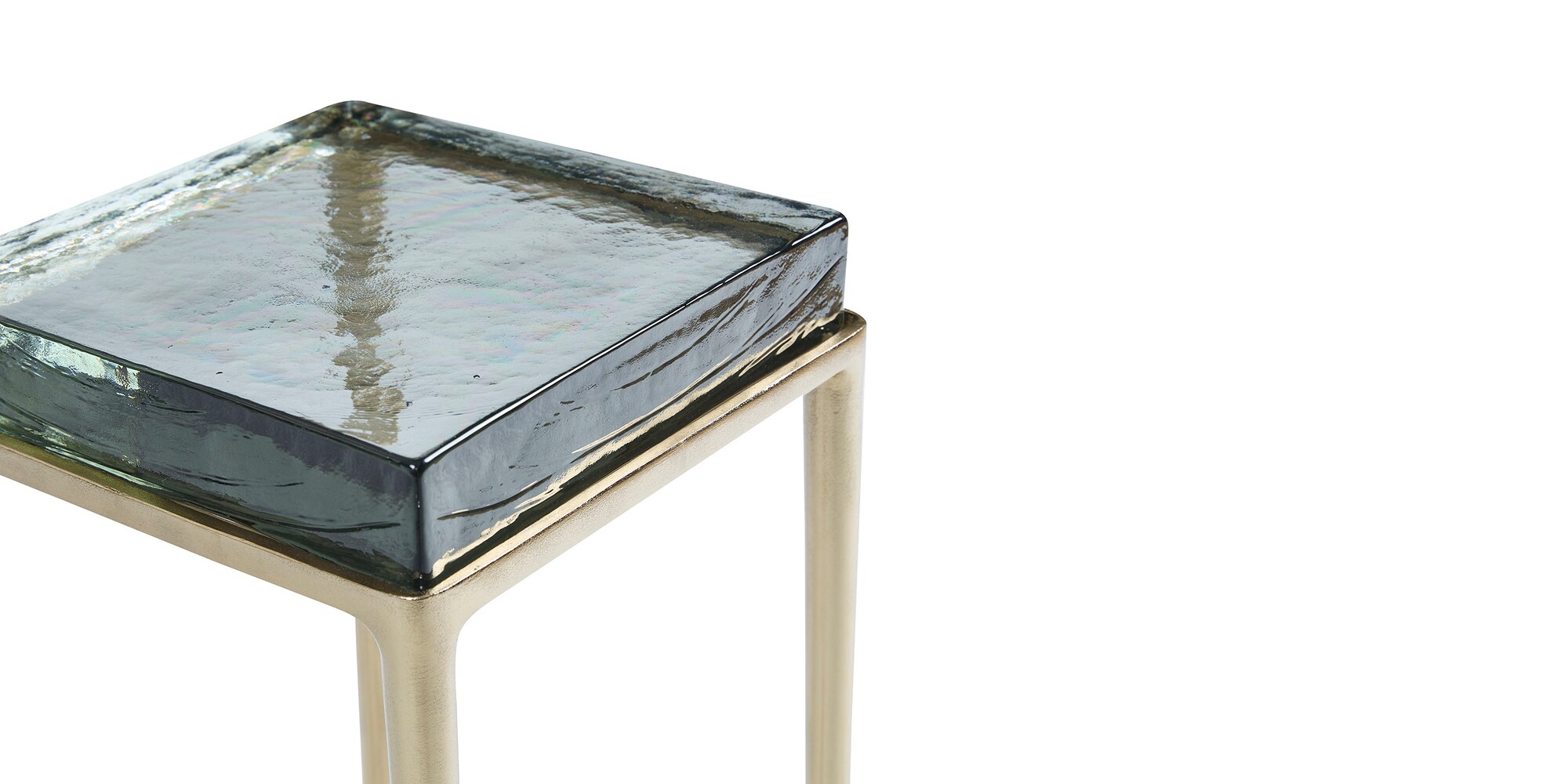 Glasgow Side Table Bassett Furniture