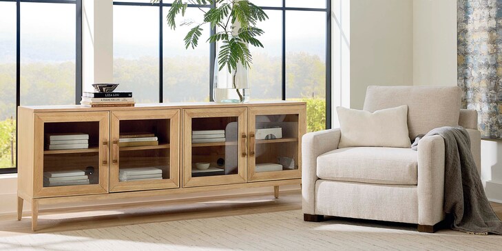 Four Door Console image number 1
