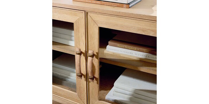 Four Door Console image number 2