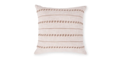 Lago Ivory Pillow