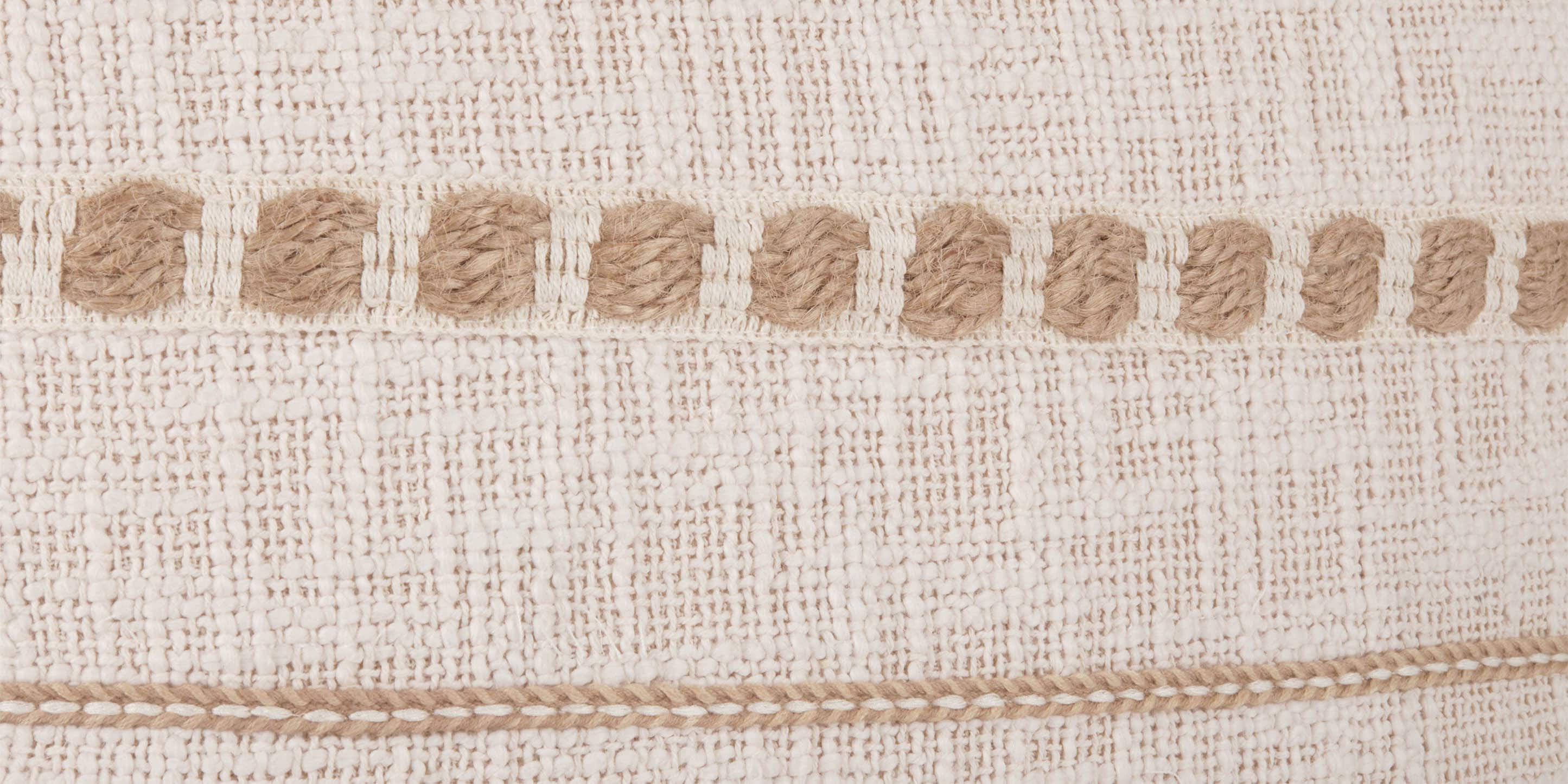 Lago Ivory Pillow - Thumbnail 4