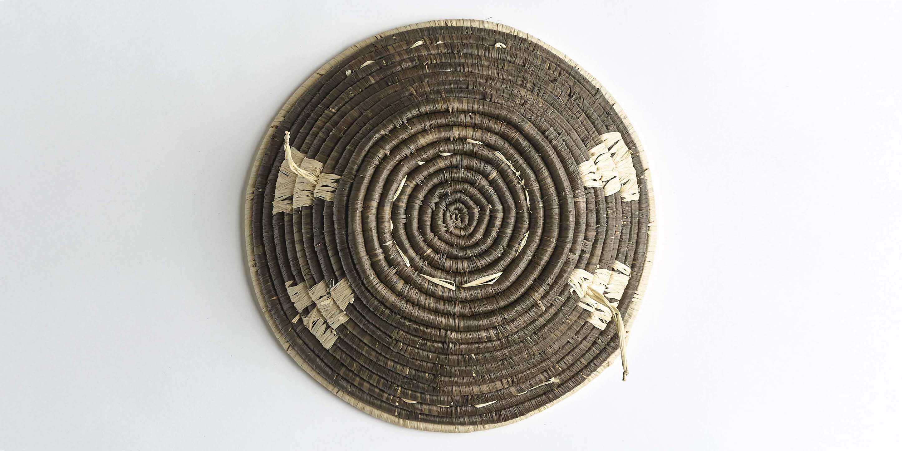 Bassett Mirror Earth Wall Basket - Thumbnail 4