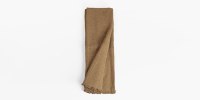 Throw Blankets | Decorative Blankets | Bassett Furniture