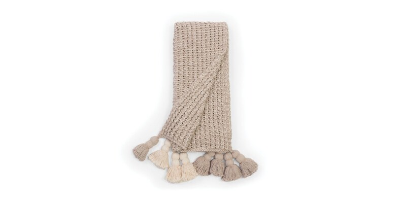 Lawrence Natural Throw image number 0