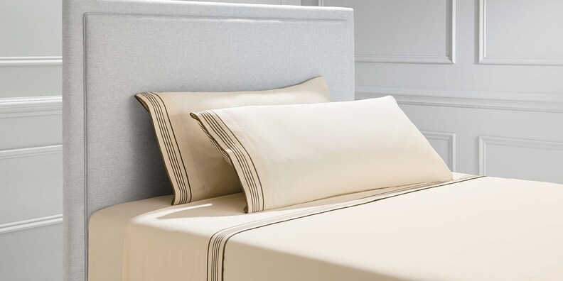Nell Laurel Queen Sheet Set image number 1