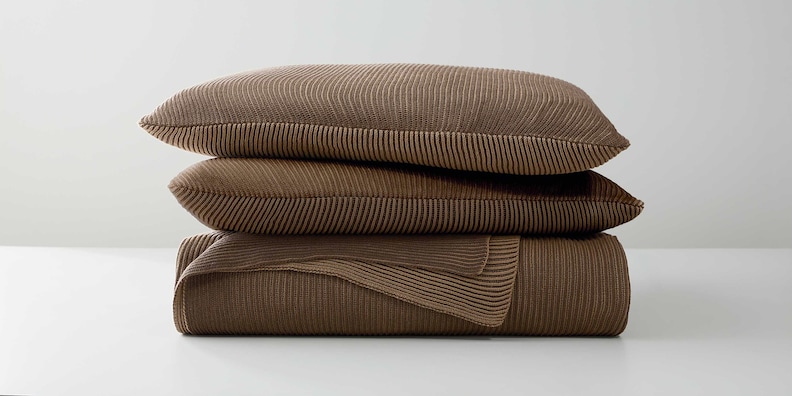 Amory Queen Coverlet image number 2