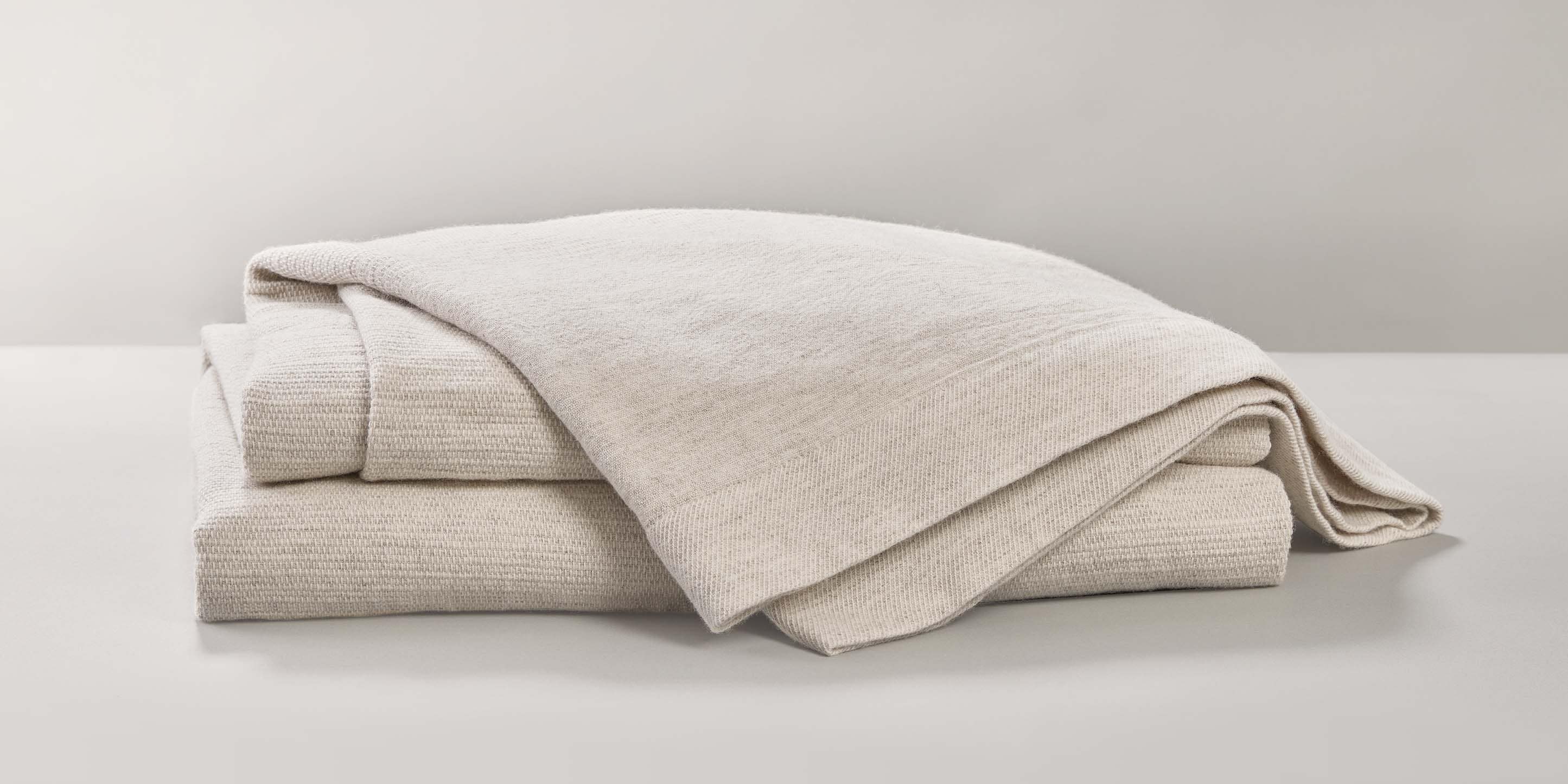 Burhan Oatmeal Coverlet - Thumbnail 3