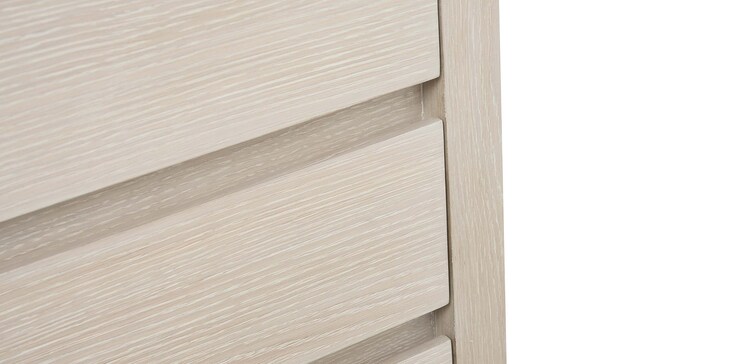 Three Drawer Chest image number 3