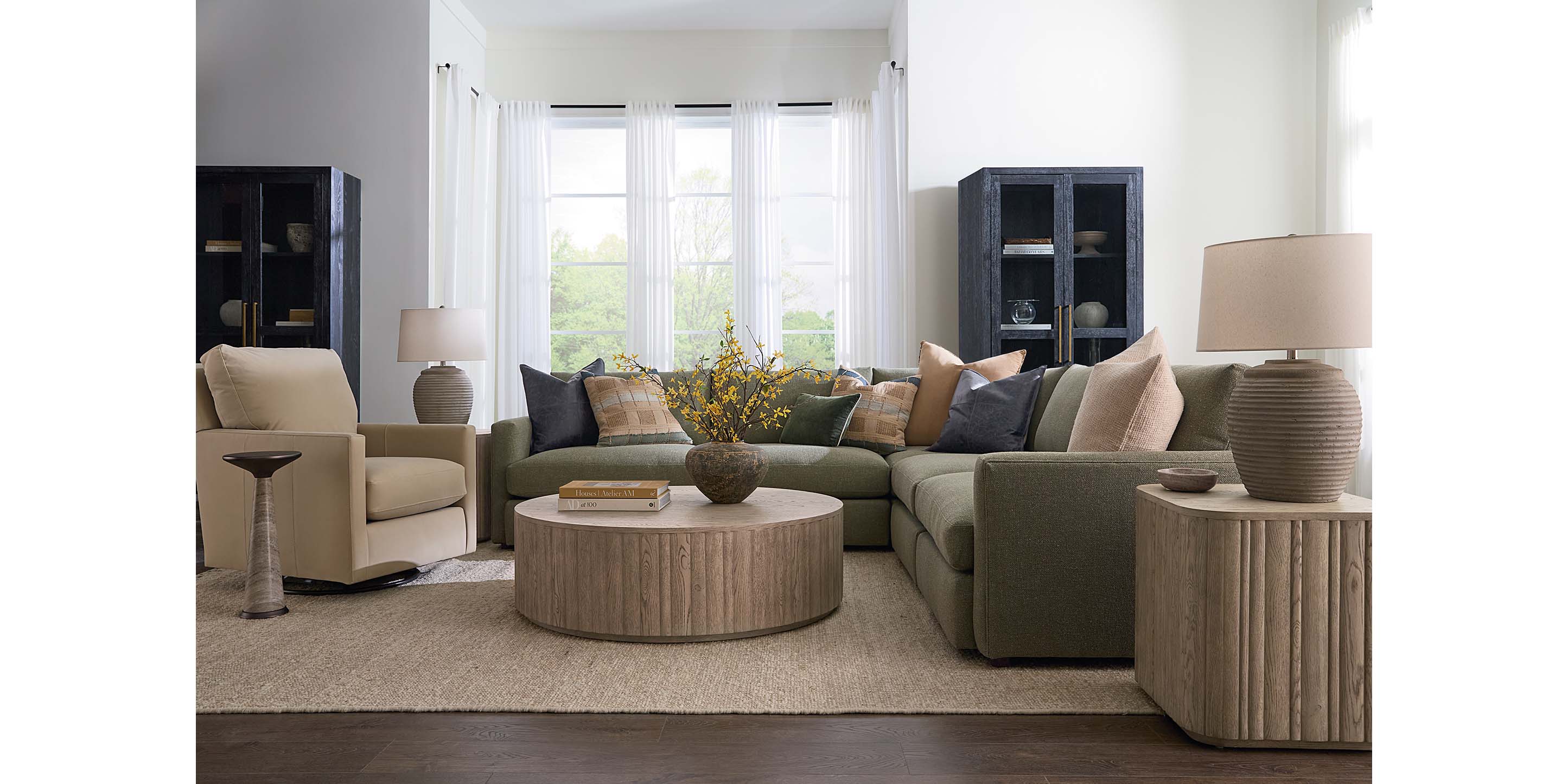 Andora Round Plinth Cocktail Table - Thumbnail 2