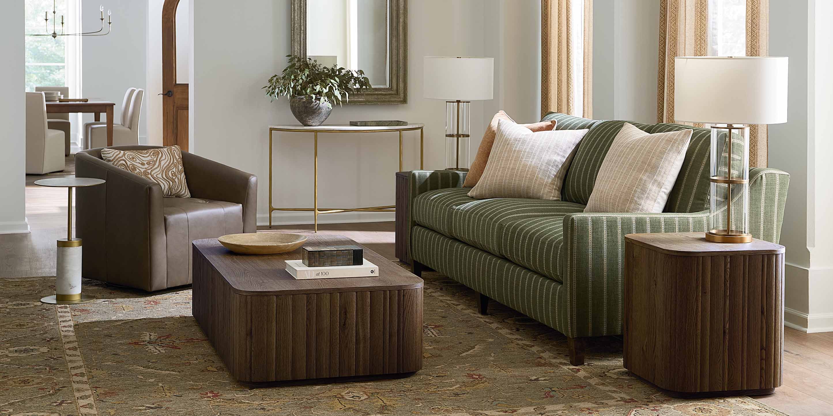 Bassett Furniture Slope Arm Sofa - Thumbnail 5