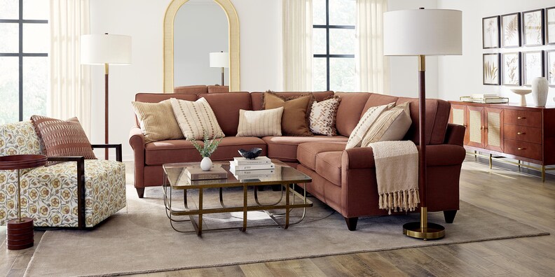 Bravo Floor Lamp image number 3