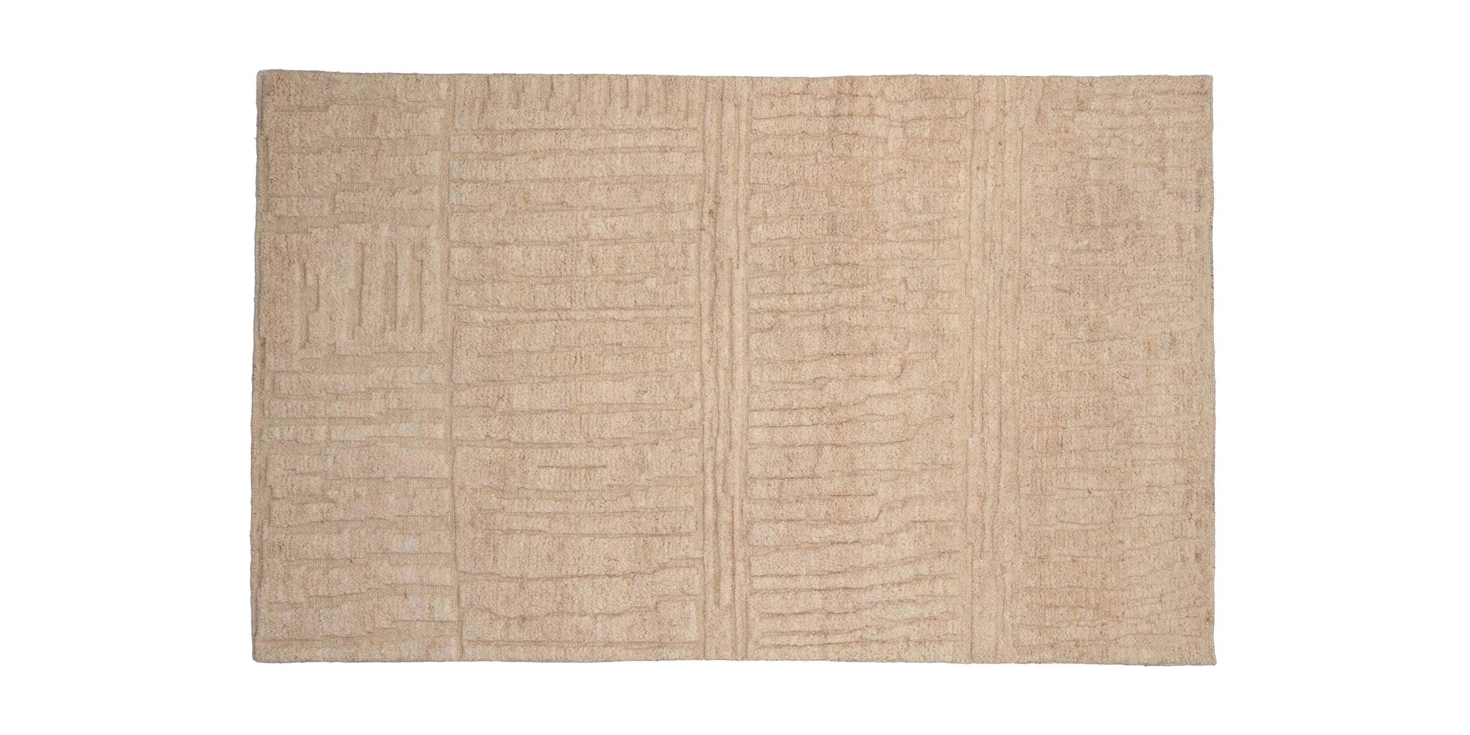 DENVER COLLECTION FAWN | Bassett Furniture