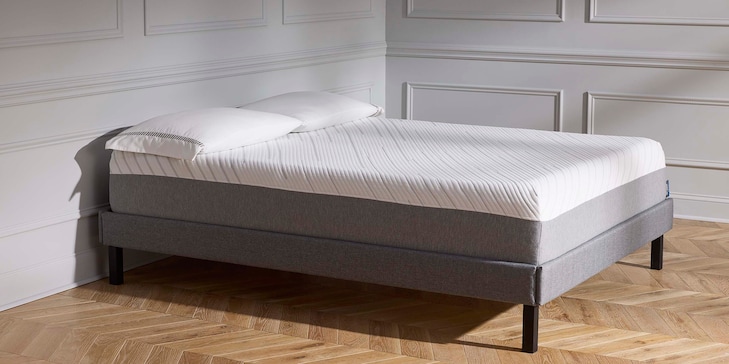 Jasmine Purity Plush Queen image number 1