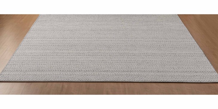 PINOT 02 SILVER image number 1