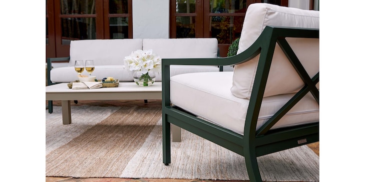 Lounge Chair image number 3