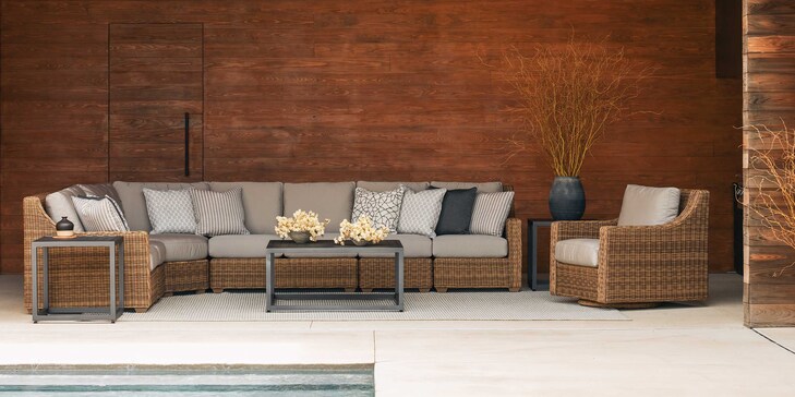 Swivel Glider image number 2