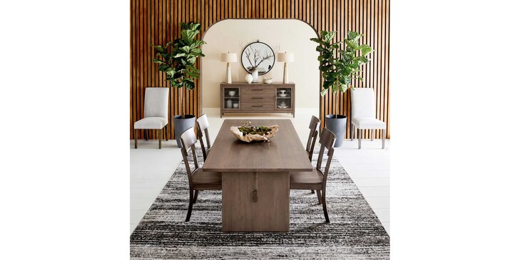 90" Dining Table | Bassett Furniture
