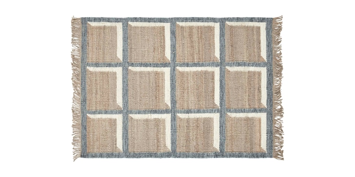 RUCHE 305 COLLECTION | Bassett Furniture