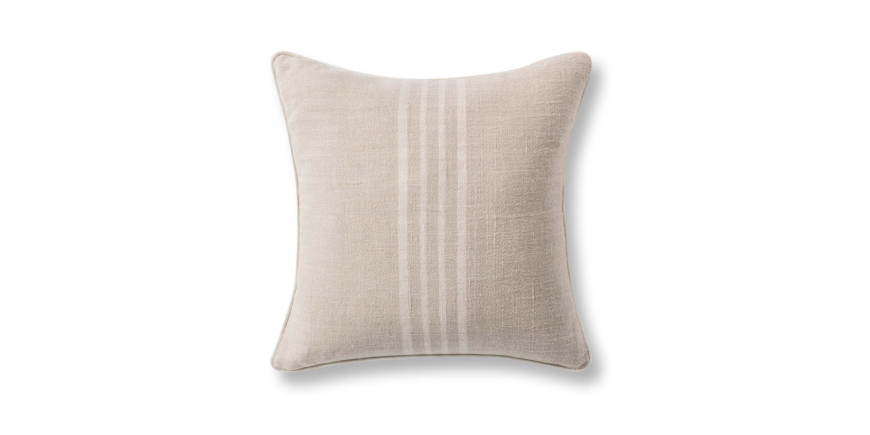 Newport Ivory Pillow Cover | Bassett Furniture
