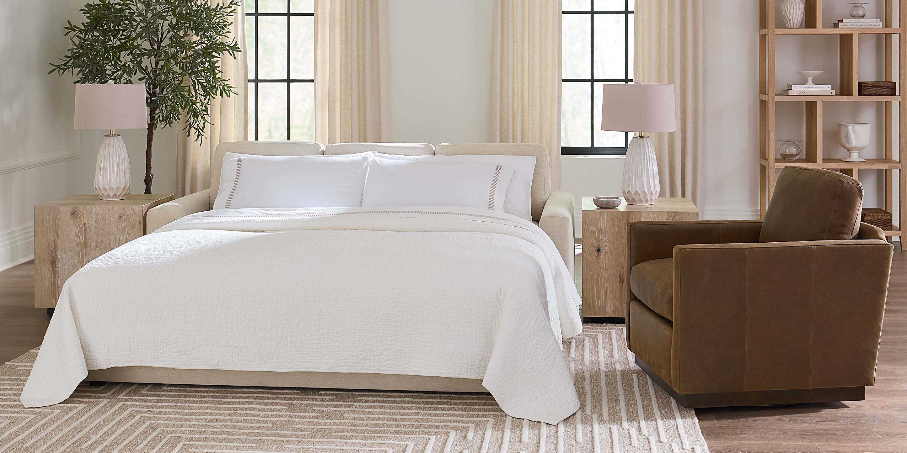 Danica White Queen Quilt | Bassett Furniture